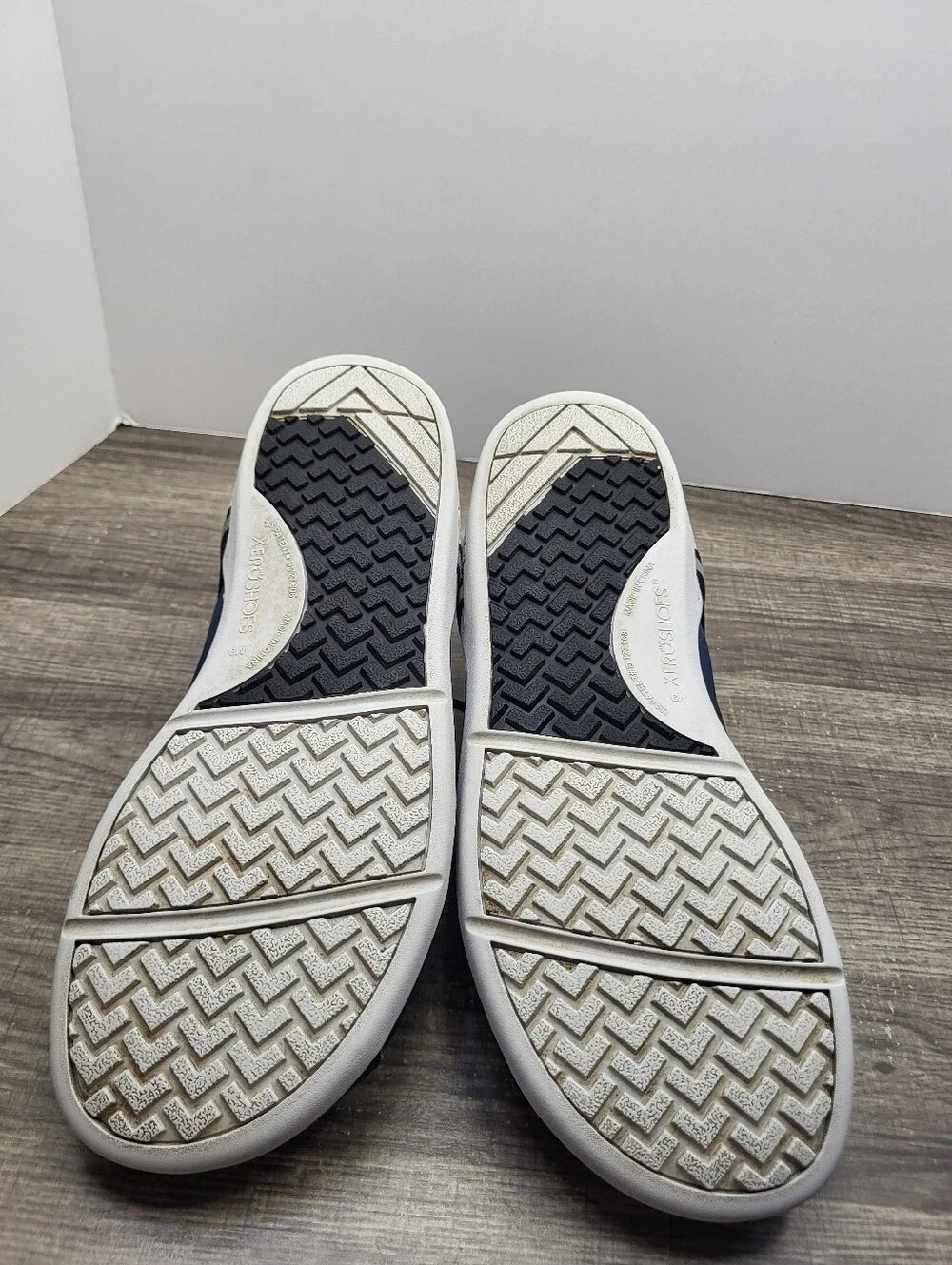 Xero Prio Men’s Size 9 Blue Barefoot Athletic Sneakers Shoes Minimalist